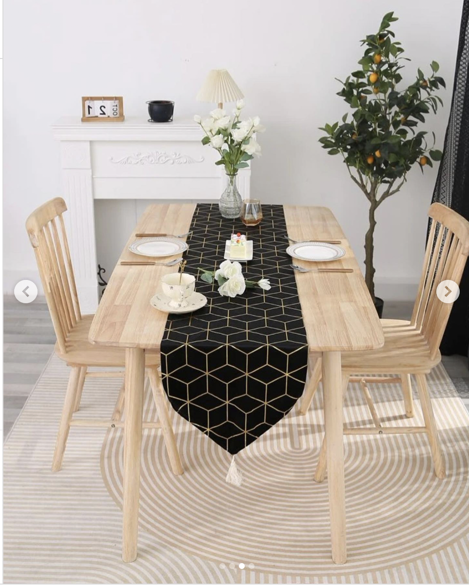 Maximizing Table Setting with Strategic Dining Room Table Runner Placement